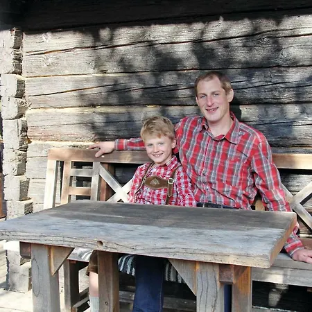 Weingut-gaestezimmer Pongratz