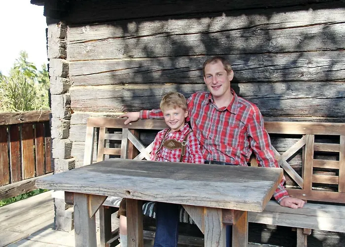 Weingut-gaestezimmer Pongratz