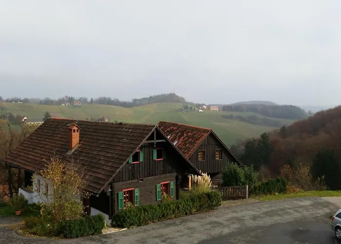 Weingut-gaestezimmer Pongratz
